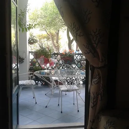 Albatros 4* ليباري
